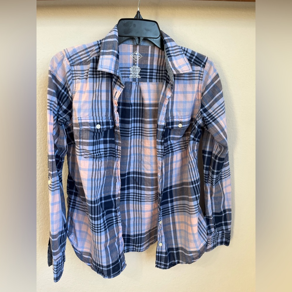 Blue long sleeve small shirt